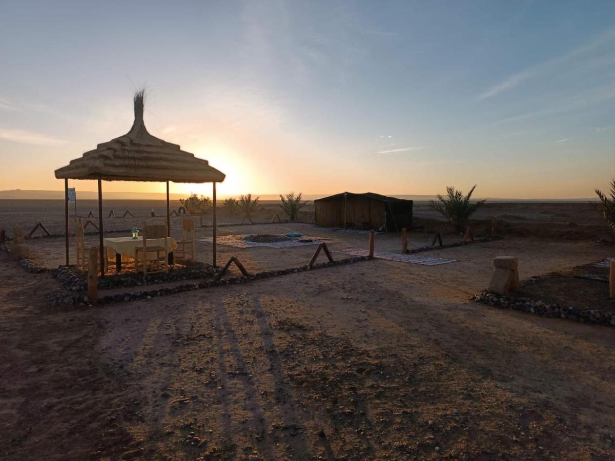 Camp Familia Erg Chebbi Hotel Merzouga Exterior photo